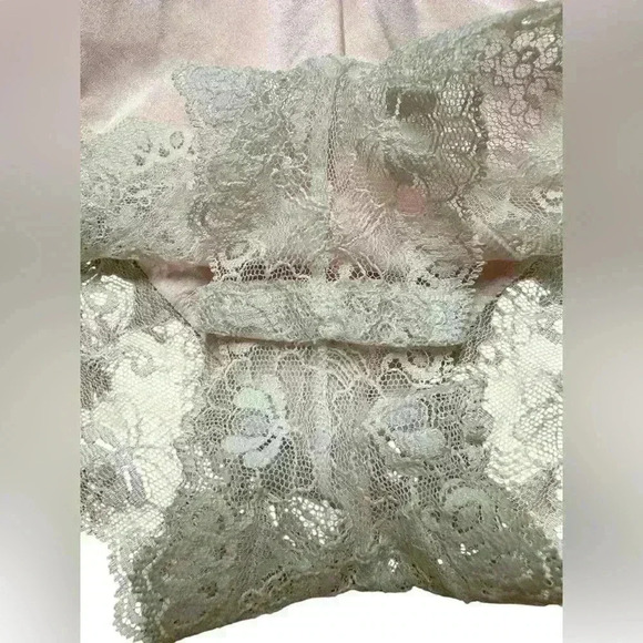 Vintage Ms. Leslee Pink Teddy Bodysuit Romper French Cut Tagged Large Fits Small - Picture 3 of 8